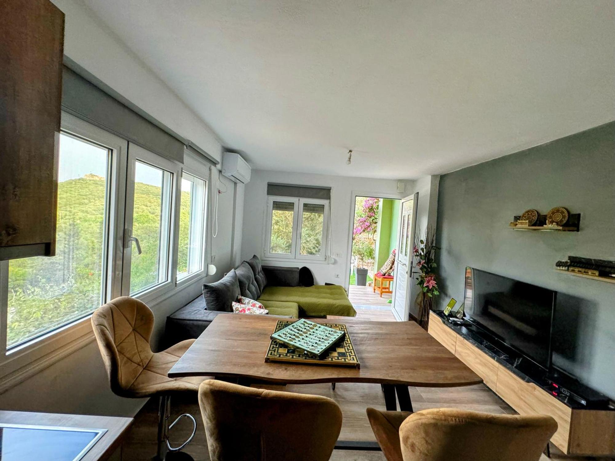 G.Tzanis Luxury Apartments Párga Zewnętrze zdjęcie