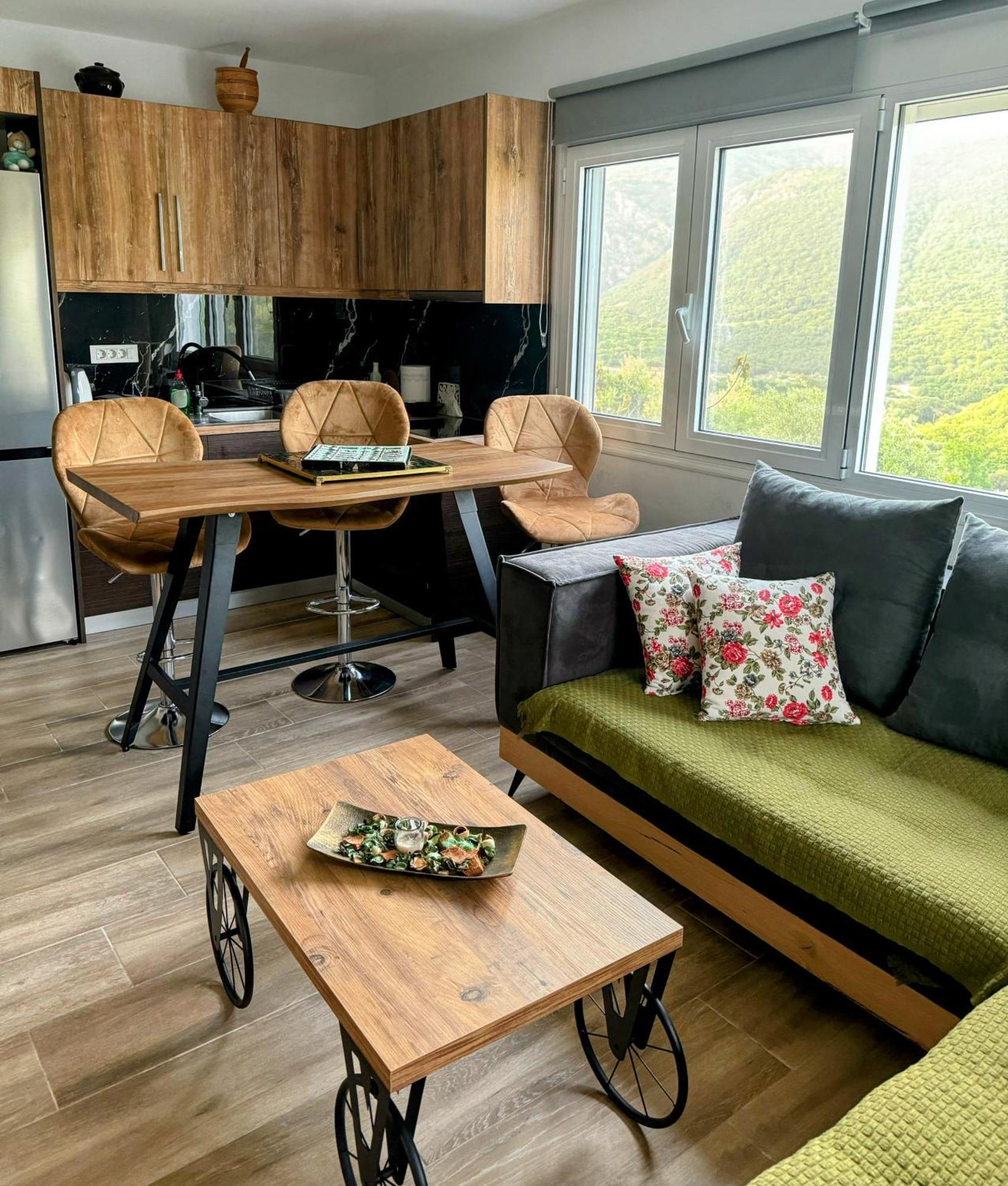 G.Tzanis Luxury Apartments Párga Zewnętrze zdjęcie
